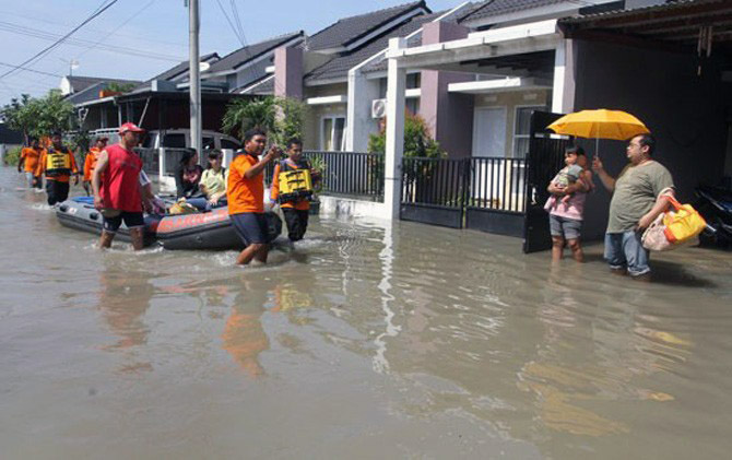 Banjir di Jakarta Rendam Ribuan Rumah di Mata Media Asing